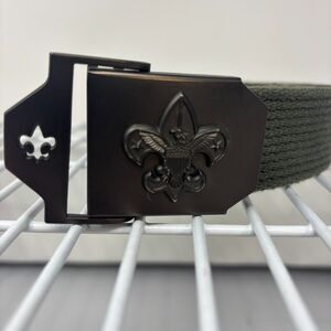Boy Scouts Of America BSA Belt Buckle and 42” Official Green Canvas Belt